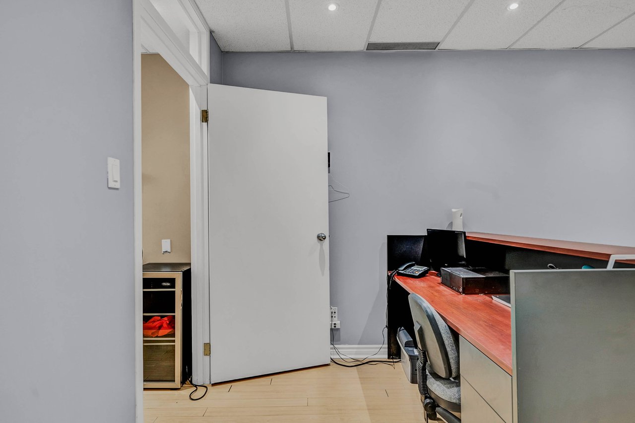 255 Duncan Mill Road Unit:609