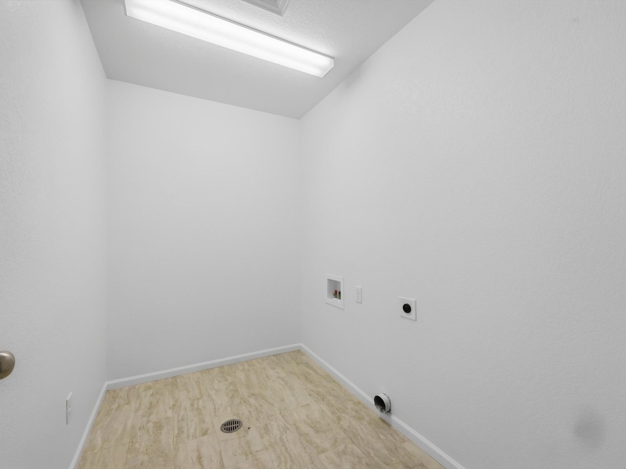 7965 Whistlestop Lane