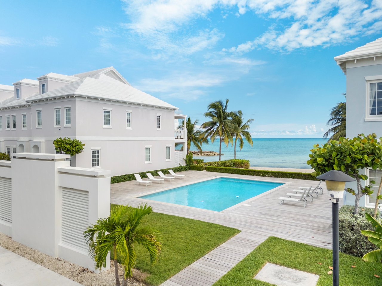 Luxury Oceanview Residence in Palm Cay 