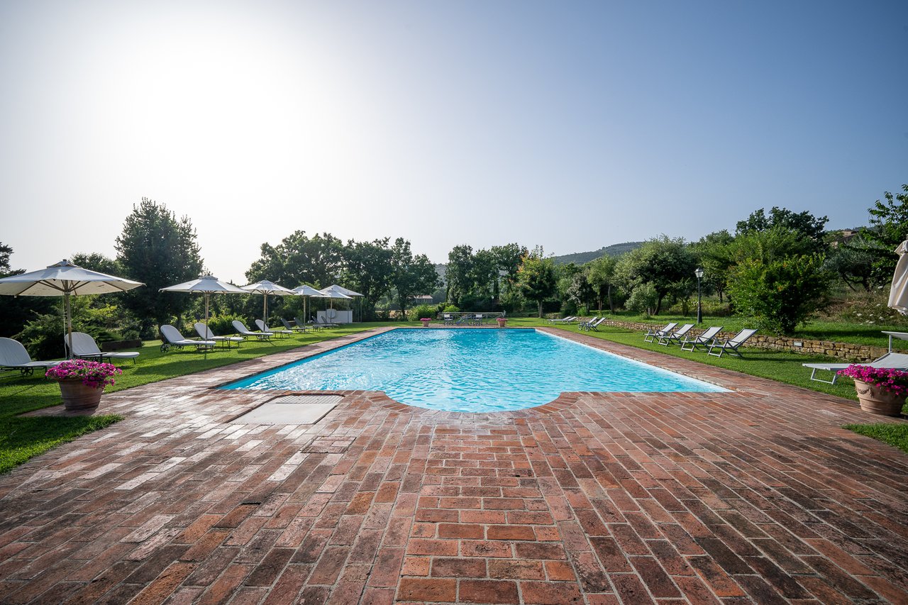 VILLA MECENATE