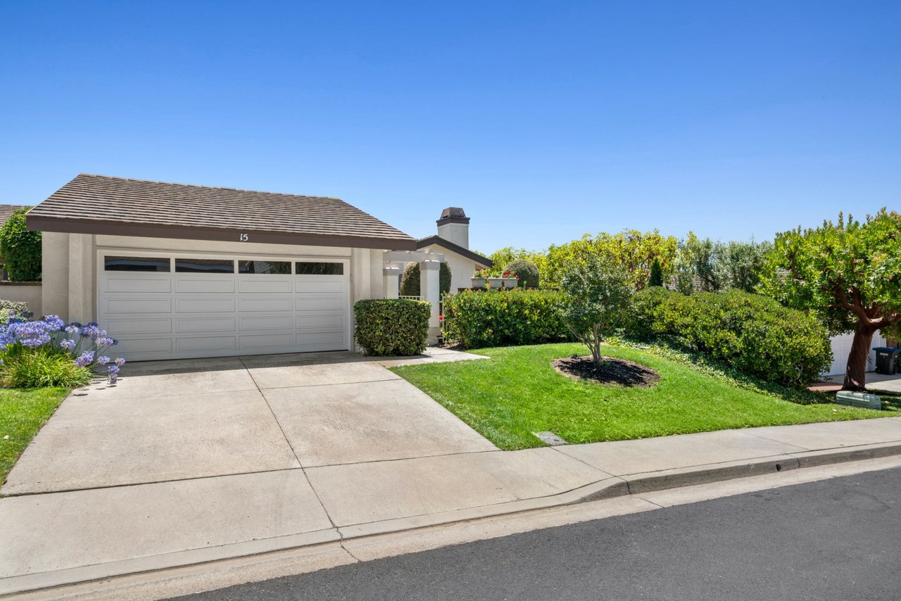 15 Skysail Drive