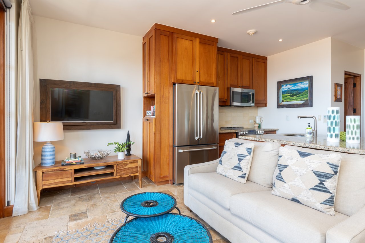 42 Plaza Central | Penthouse Living with Panoramic Ocean Views in Las Catalinas