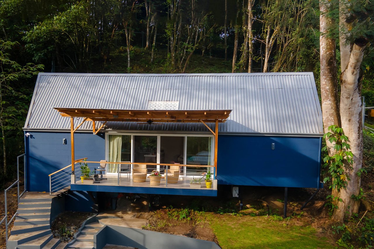 Tropical Rainforest Beach House, Manuel Antonio, Puntarenas