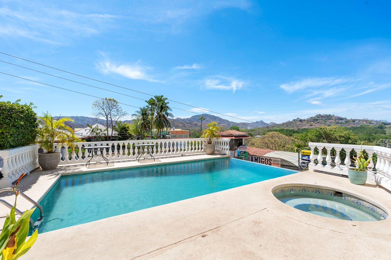 Marina Real 5 | Open Concept 2 Bedroom Condo Across From Flamingo Marina