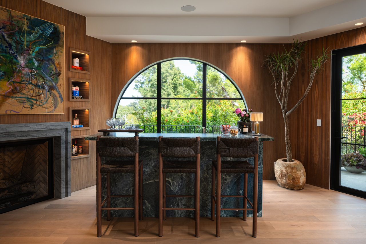 1122 La Altura Rd, Beverly Hills