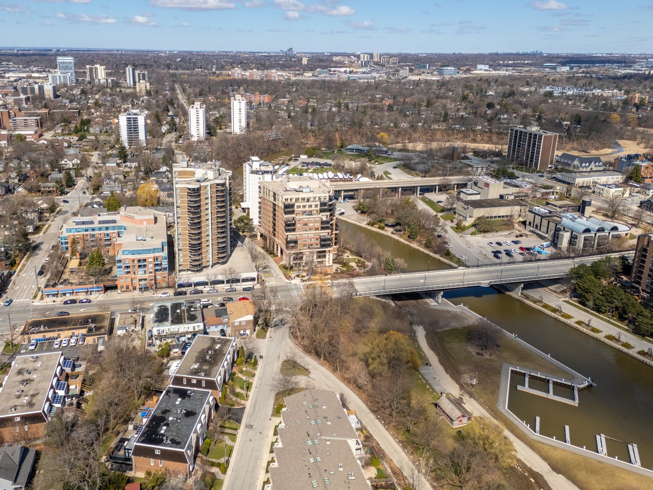 86 Forsythe Street, Oakville