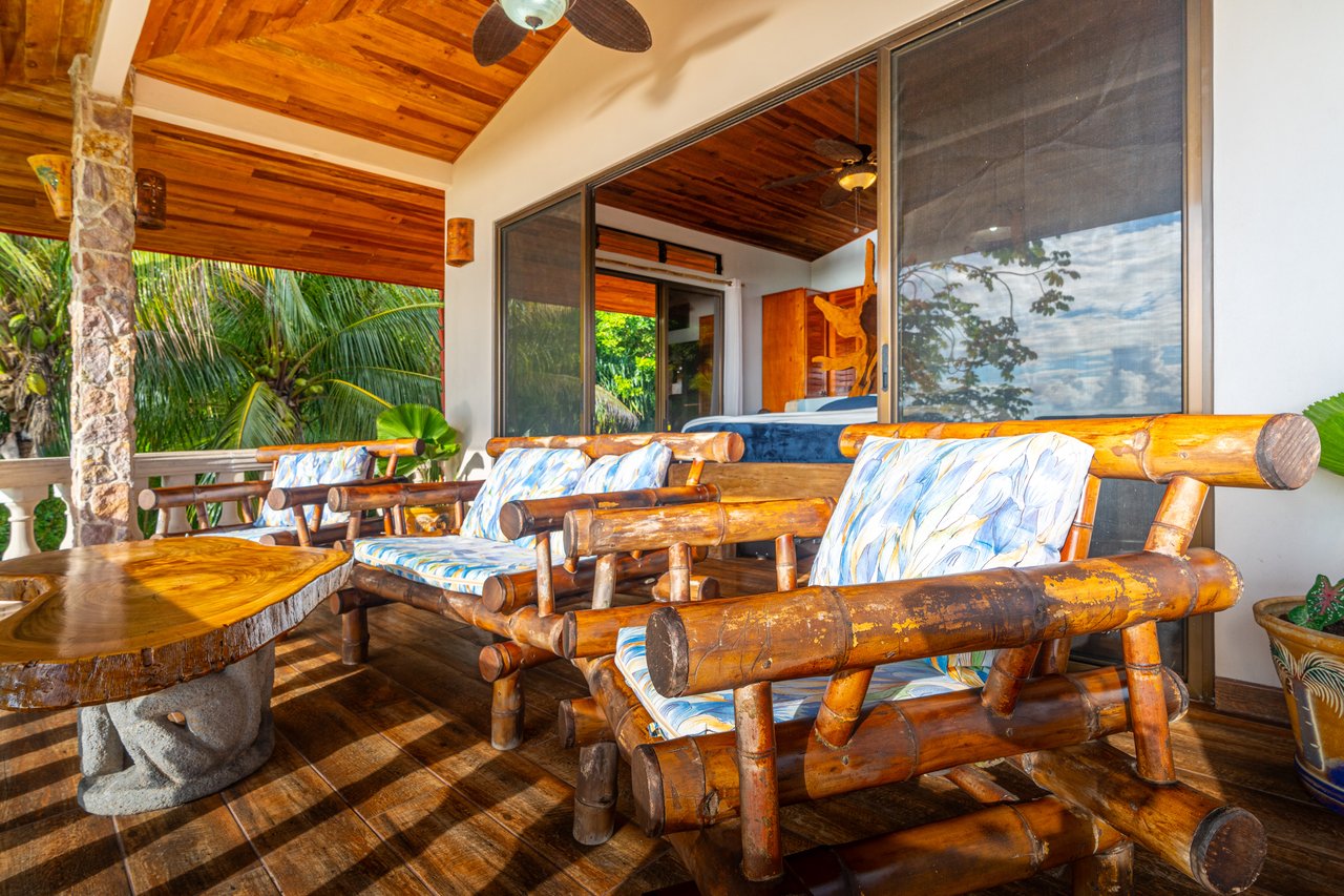 Castillo Puesta del Sol, Escalares - 