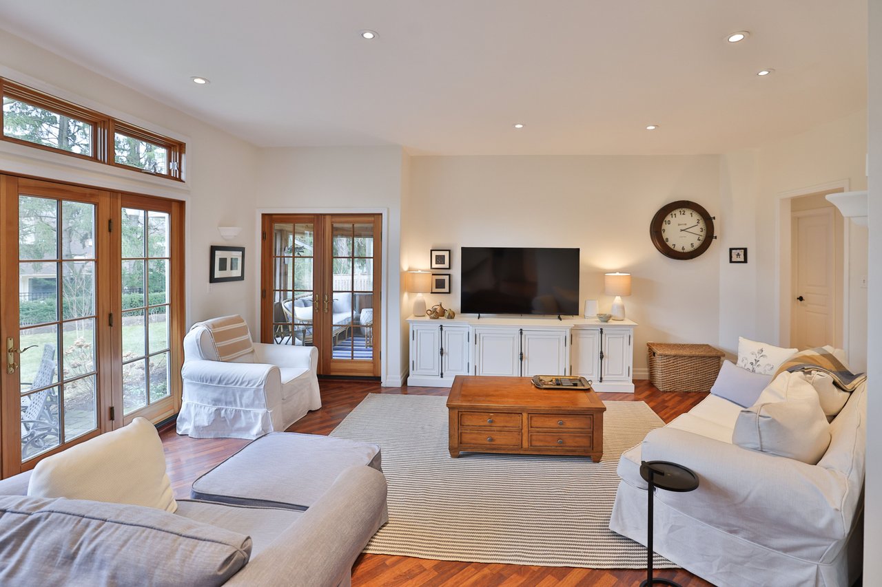 1268 Hillhurst Road, Oakville