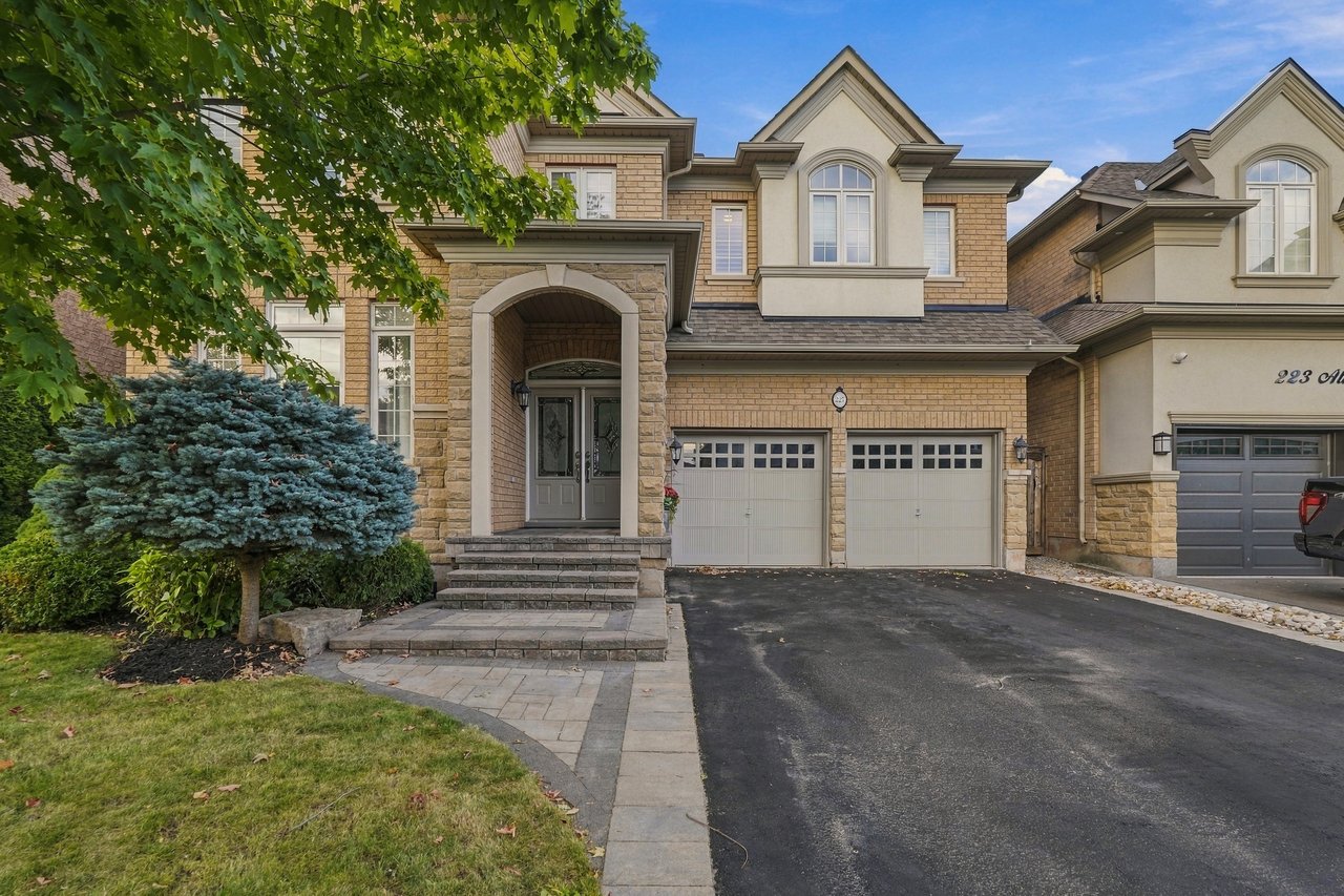 Family Living in the Heart of Lakeshore Woods