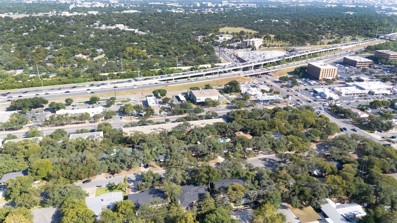 5704 Trailridge