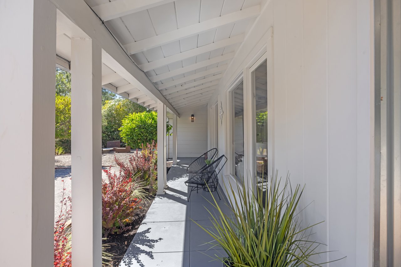 139 Deer Hollow Rd