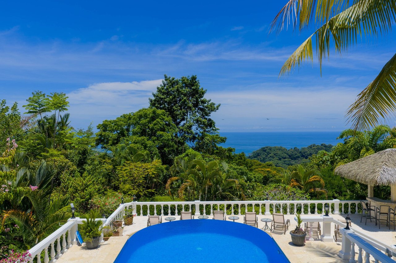 Luxury Boutique Hotel, Dominical, Puntarenas
