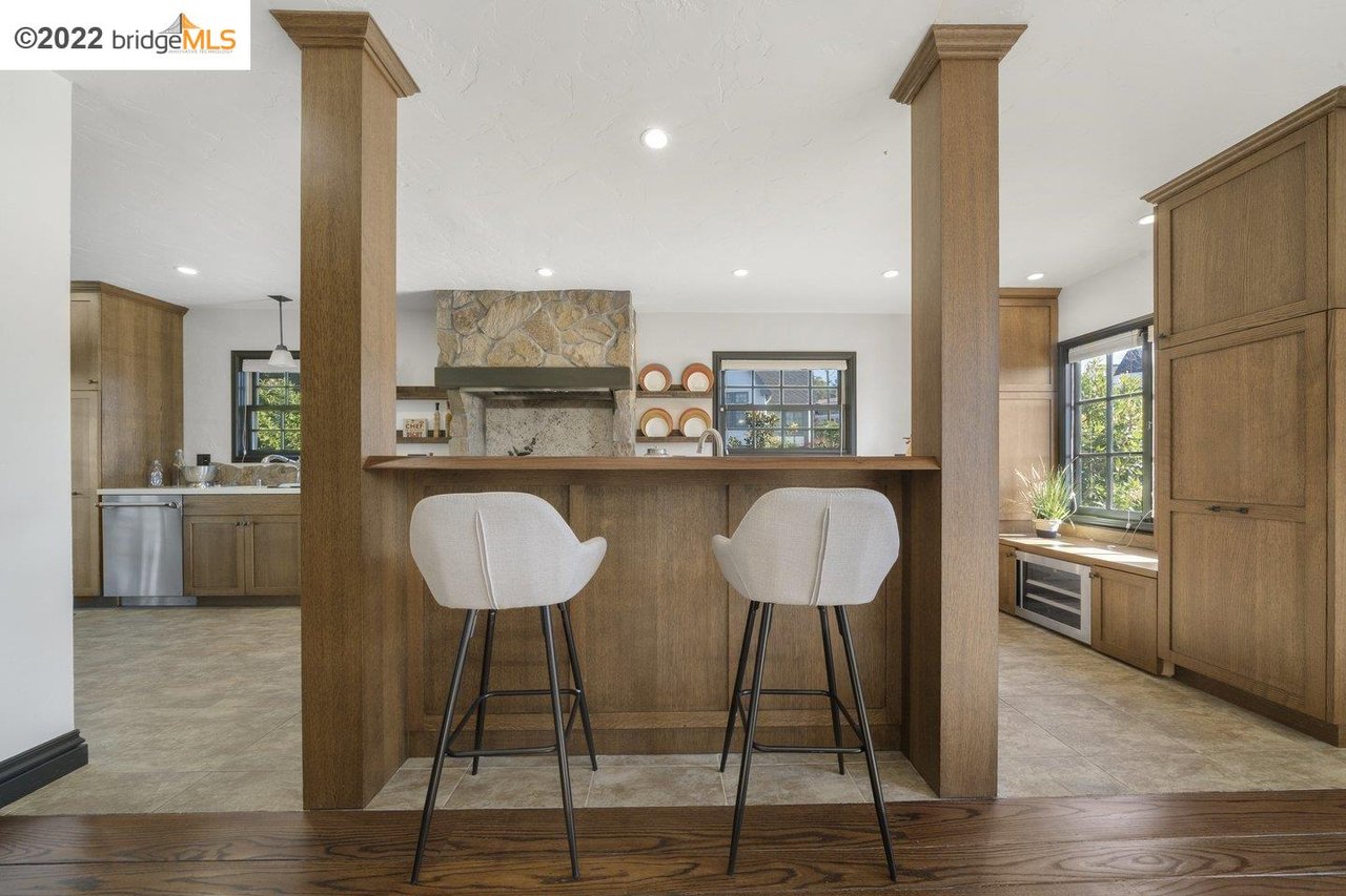 1665 Thousand Oaks Blvd