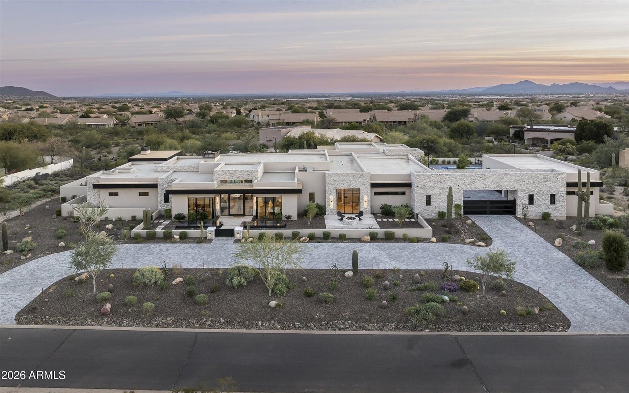 9245 E RIMROCK Drive