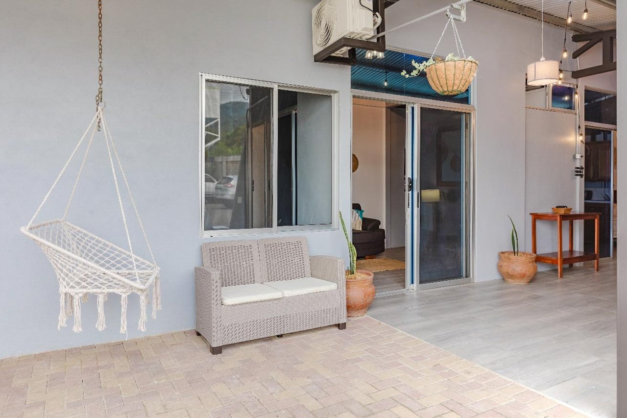 Resort-Hotel for Sale in Uvita – 12 Two-Bedroom Apartments & Pool