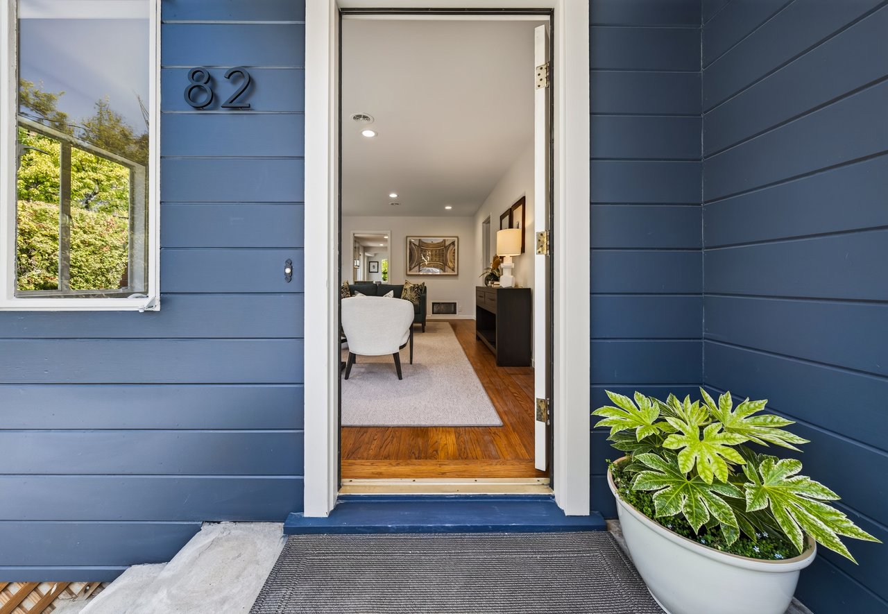 82 Shady Lane, Ross