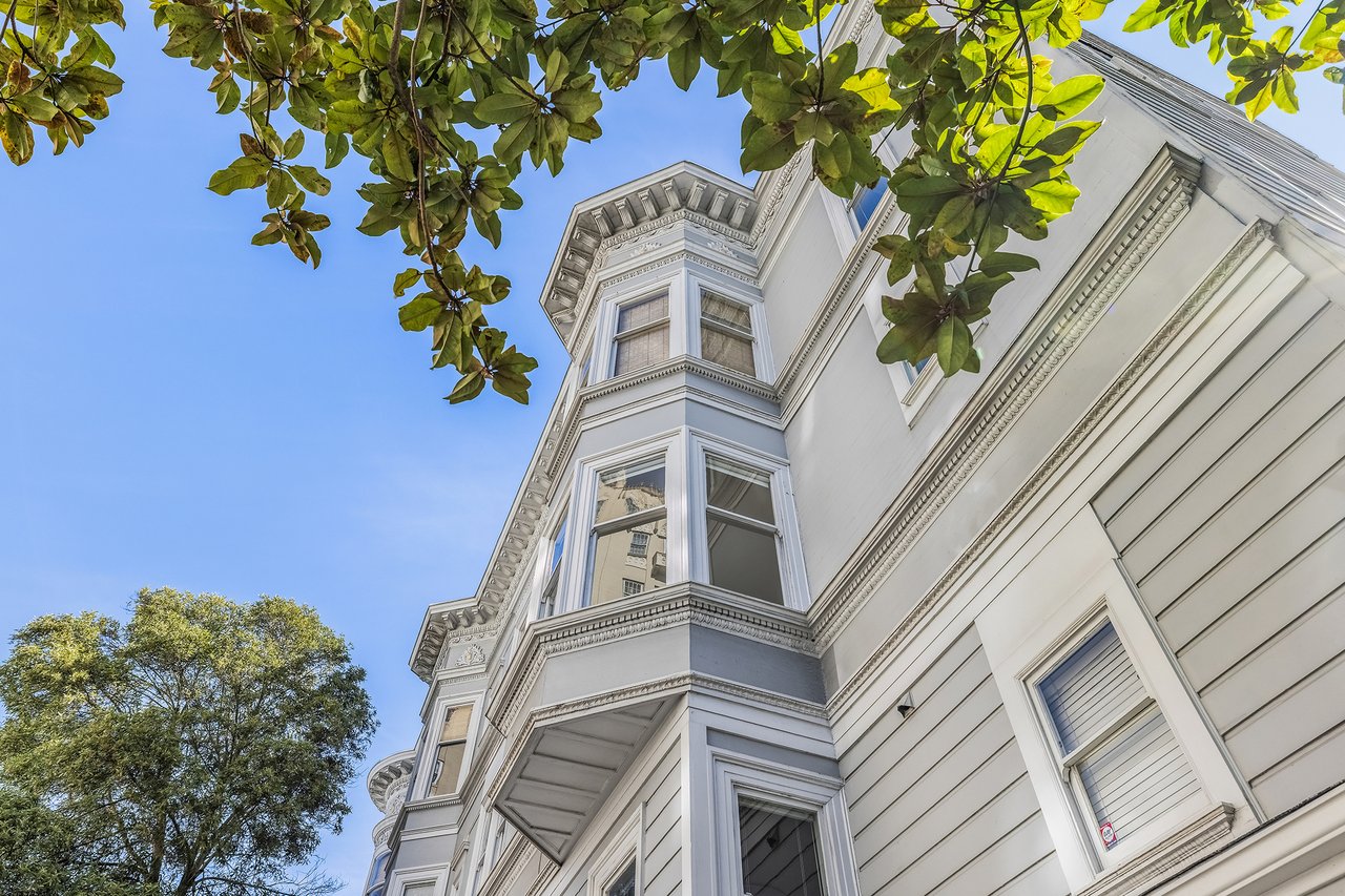 2459 Buchanan Street