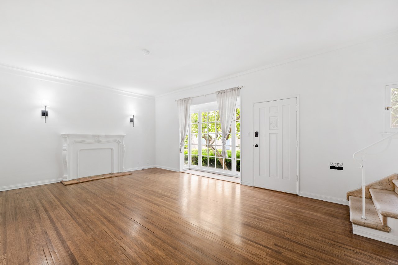 6427 Orange Street, Beverly Grove