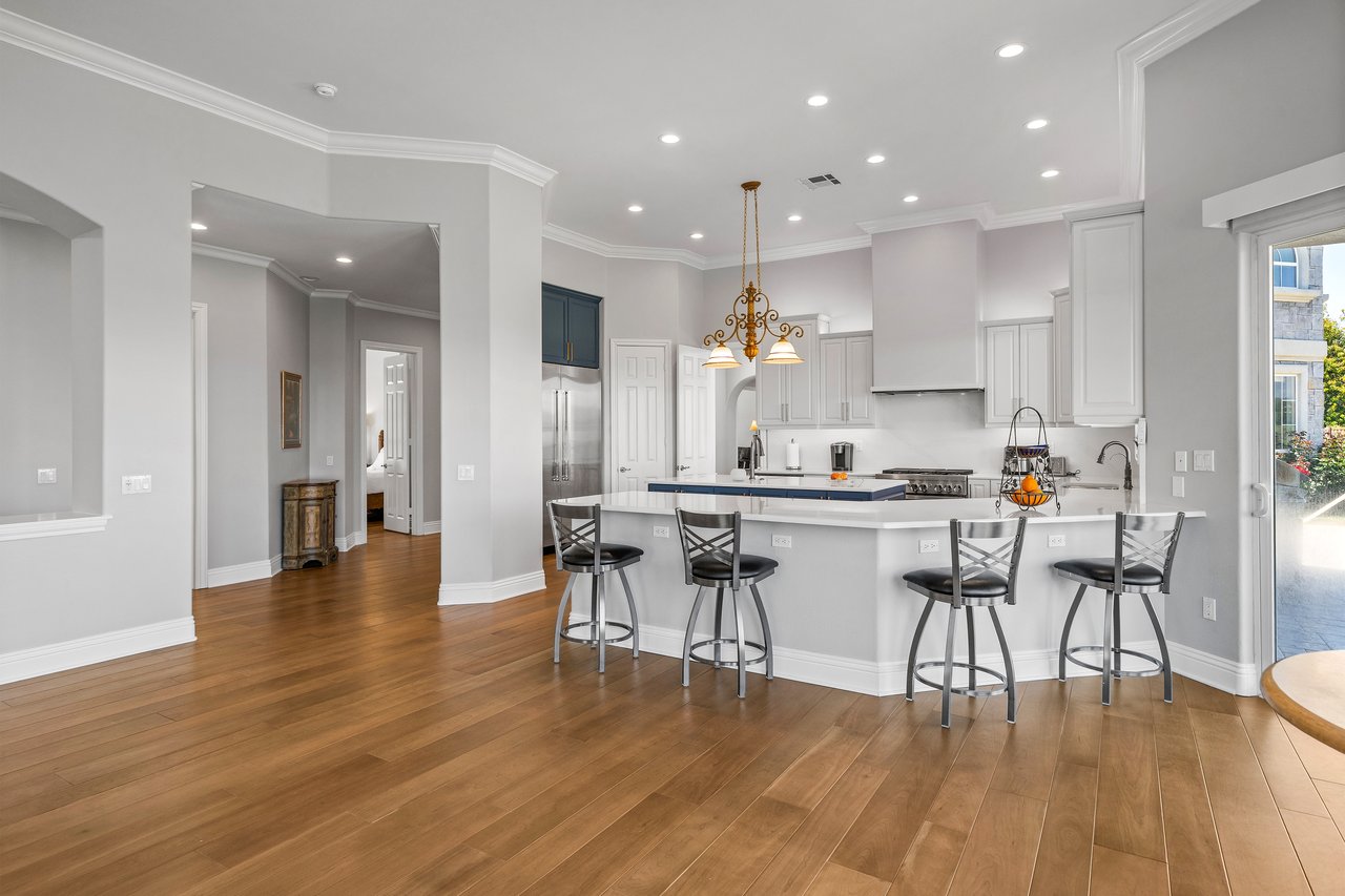 41653 Oak Trail Court