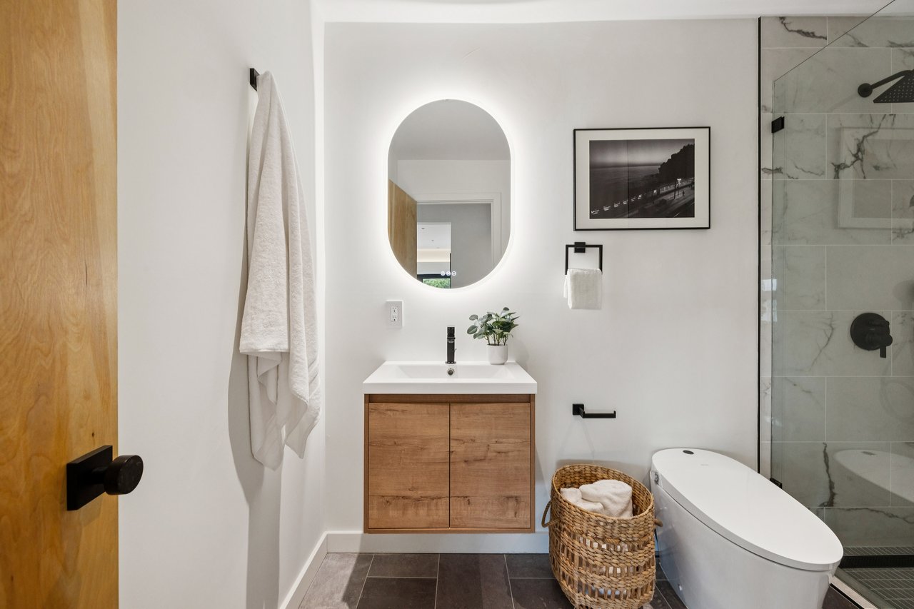 448 Sausalito Boulevard