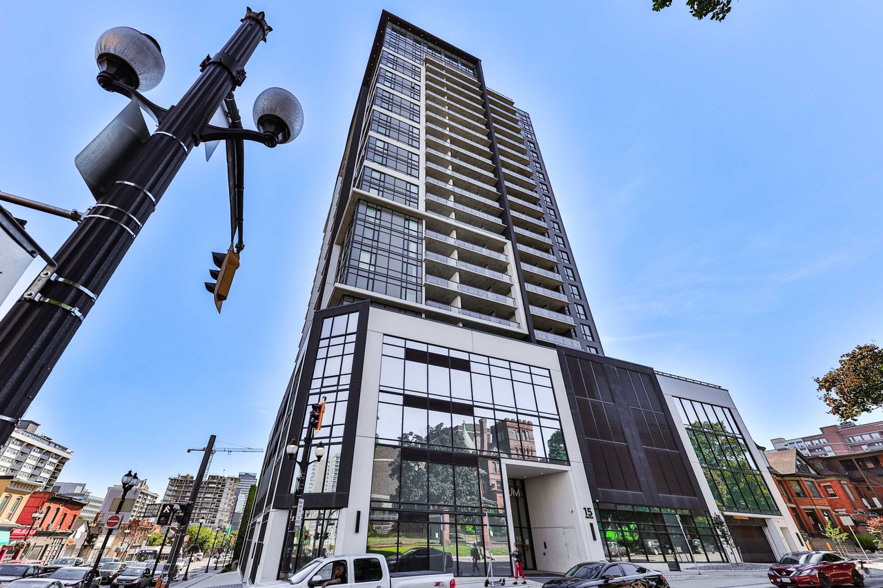 15 Queen Street S, 1806 Hamilton