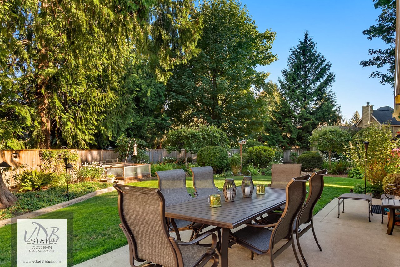 Just Listed | English Hill Charm