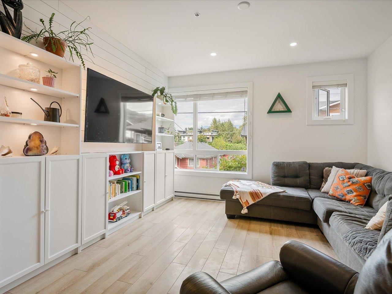 7-1188 Wilson Cres