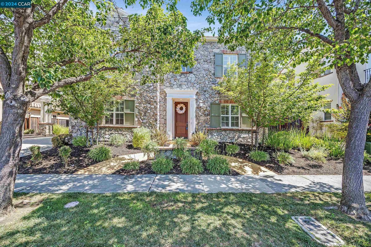 1066 South Wedgewood Road