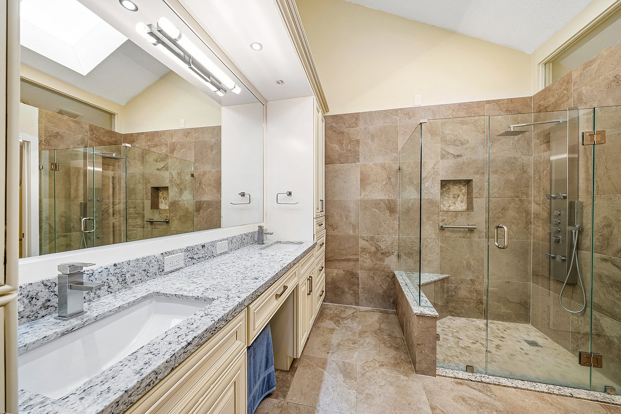 5068 Via De Amalfi Drive