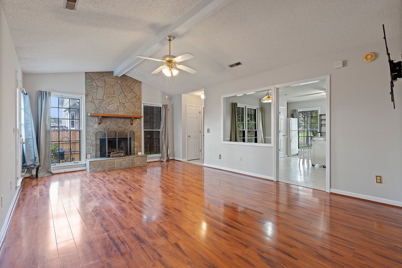 Cozy Home minutes from Downtown Huntsville