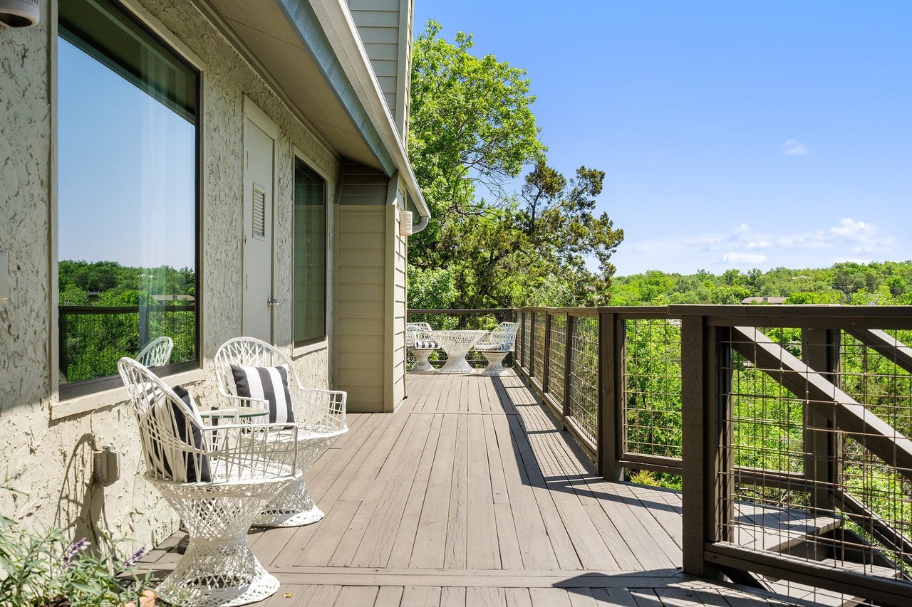 SOLD by Northwest Hills #1 Team: 7602 Rim Cove - Luxury Estate on Nearly an Acre