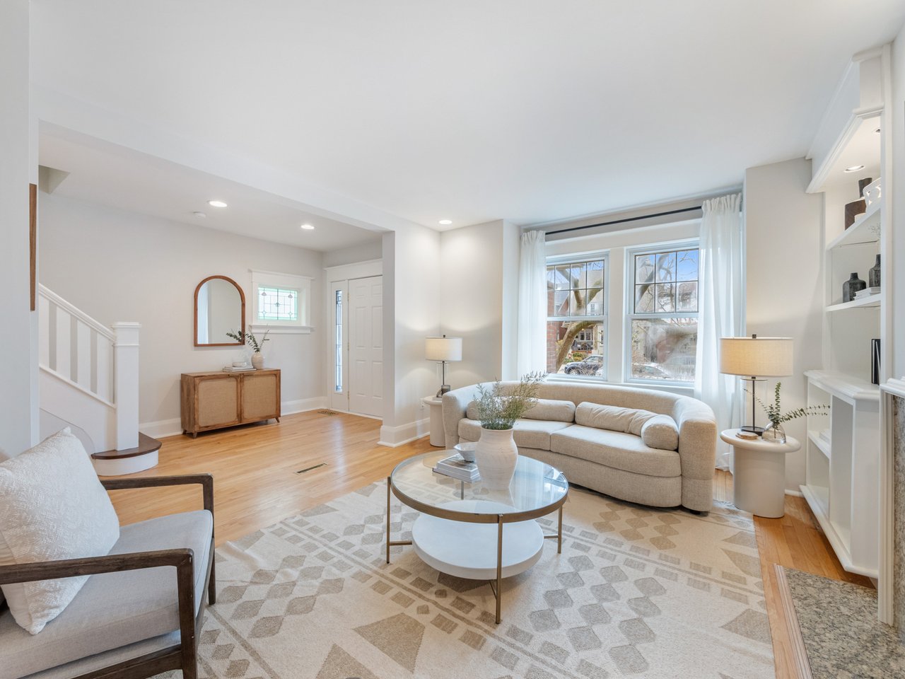 154 Hammersmith Ave
