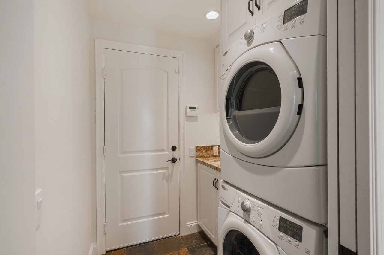 18162 Stratford Circle