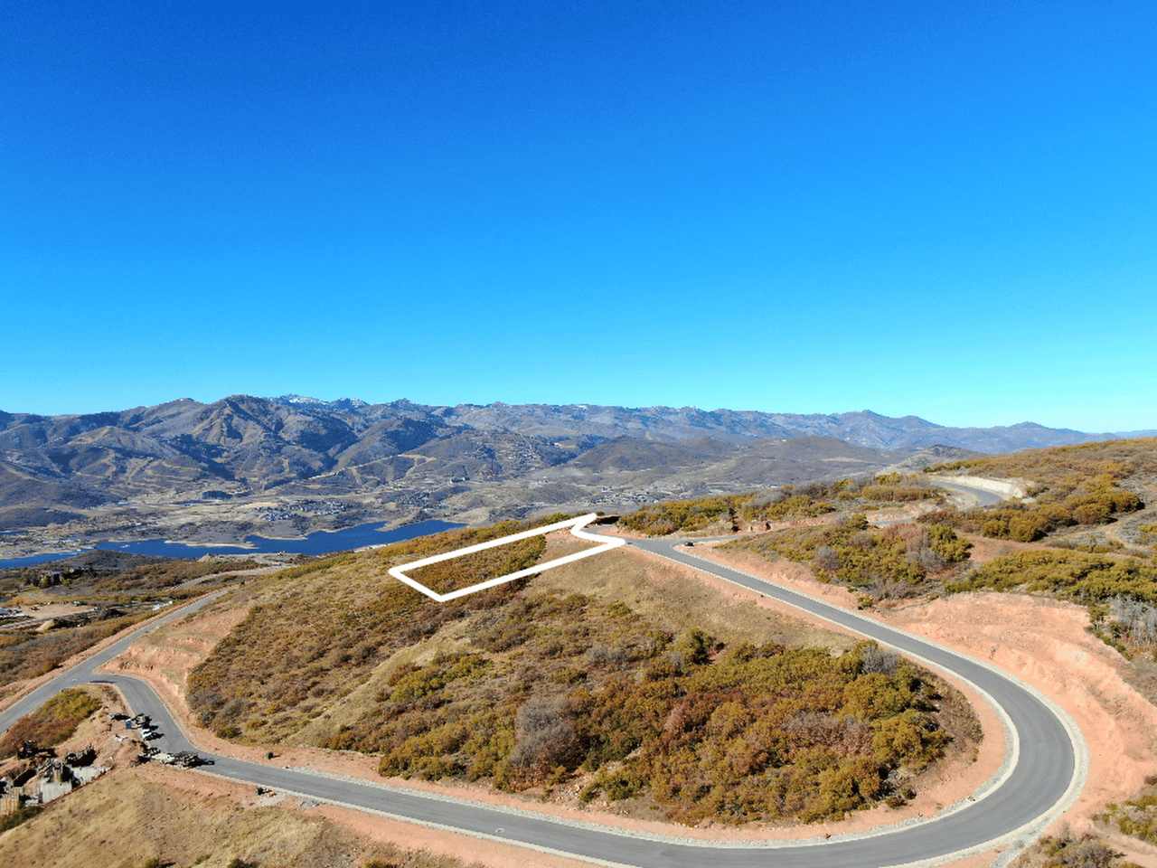 2002 E PEAK VIEW DR 