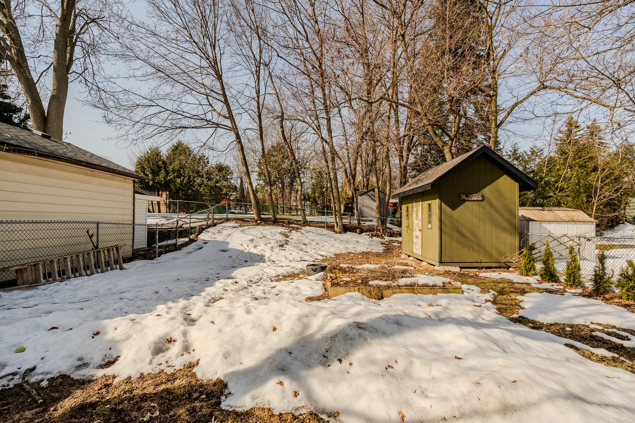 86 Bow Valley Dr