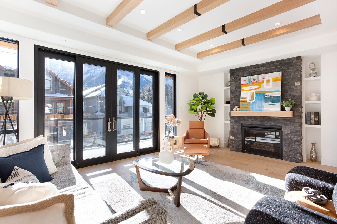 2(SE) - 617 4th Street