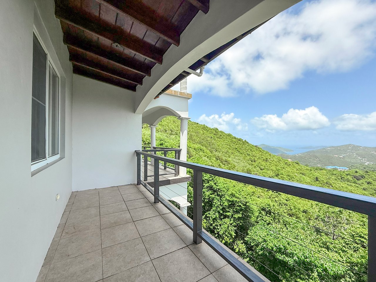 1062 Sabath Hill 2 Bedroom Apartment