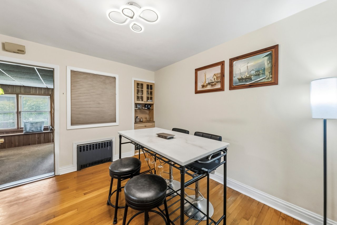 1028 Harvard Place, Fort Lee, NJ 07024