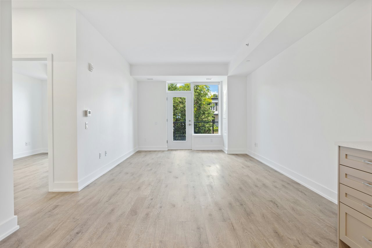 Why Your Empty NYC Apartment Isn’t Selling (And No, Virtual Staging Doesn’t Count)