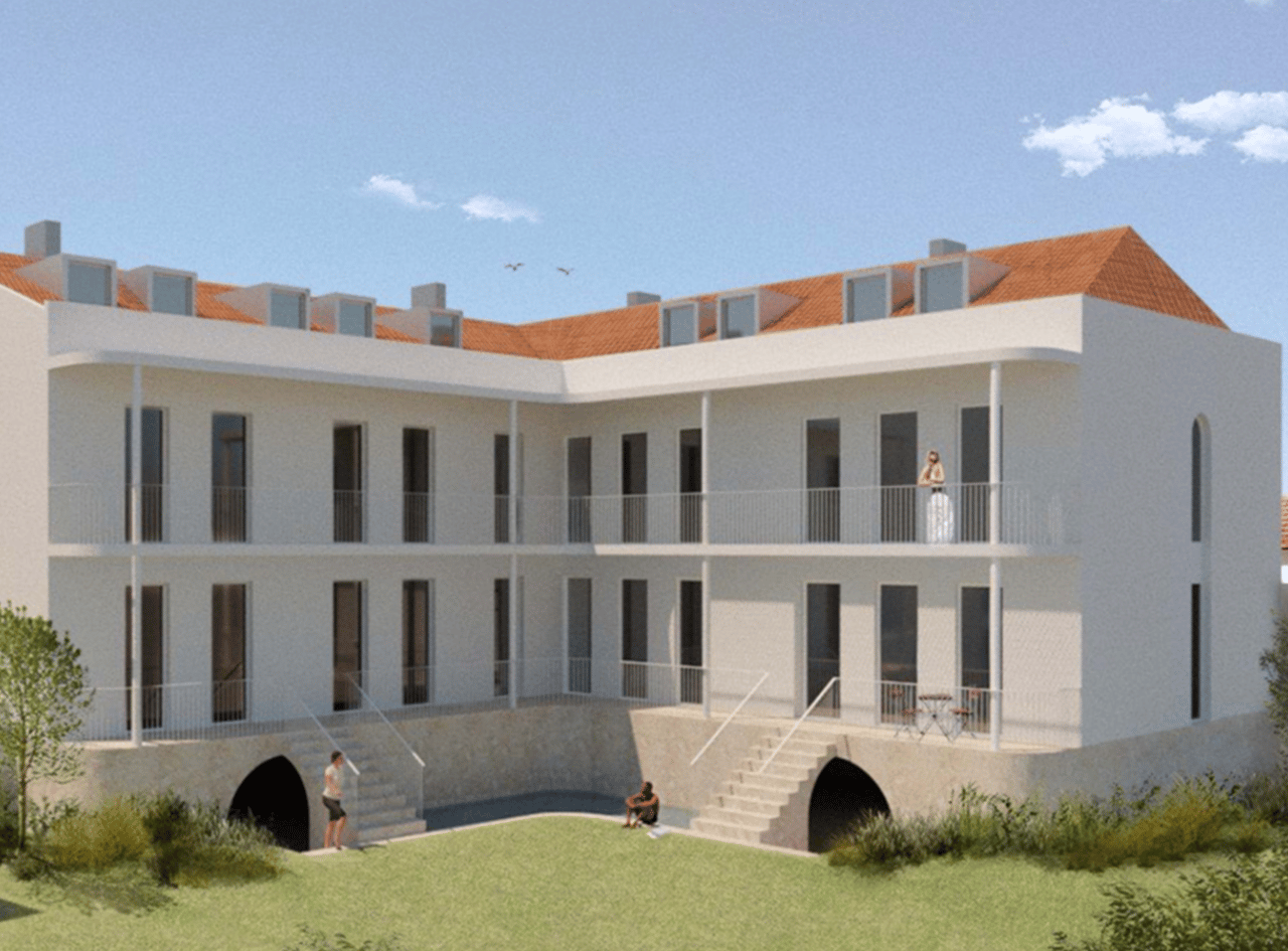 High-Yield Residential Plot with Approved 14-Unit Project in Setúbal