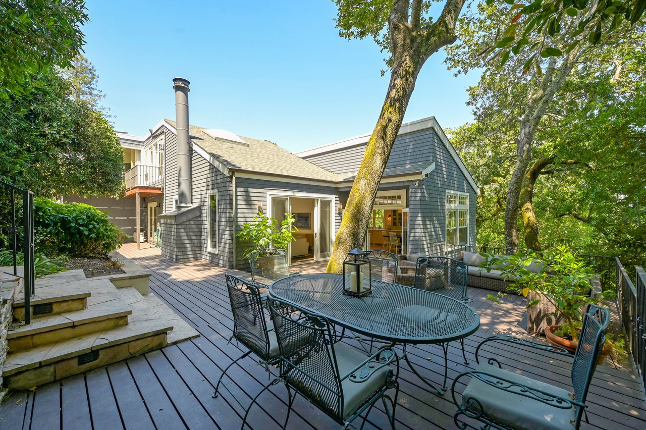 17 Hillside Ave