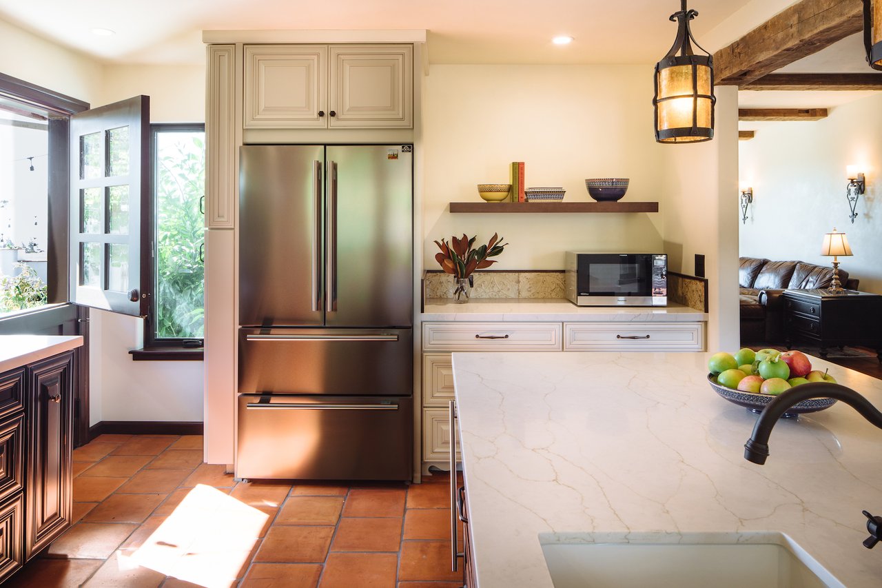 511 Sonoma Mountain Rd
