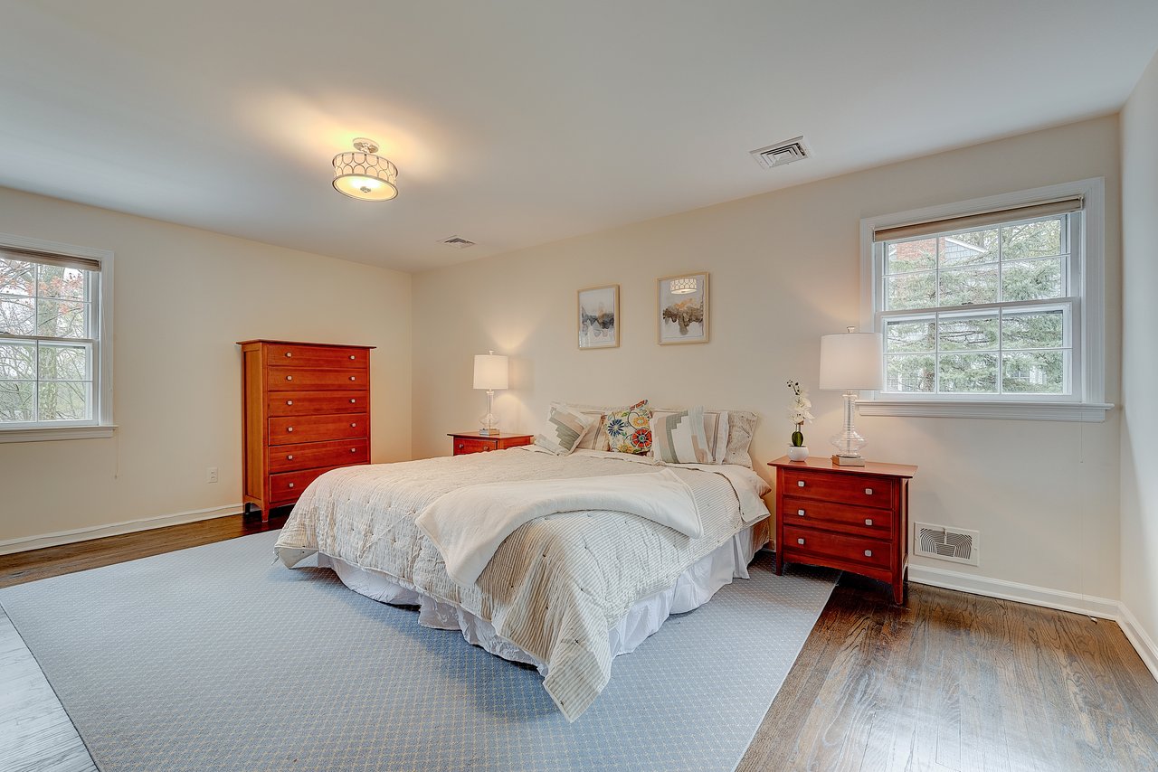 11 Ramsey Dr