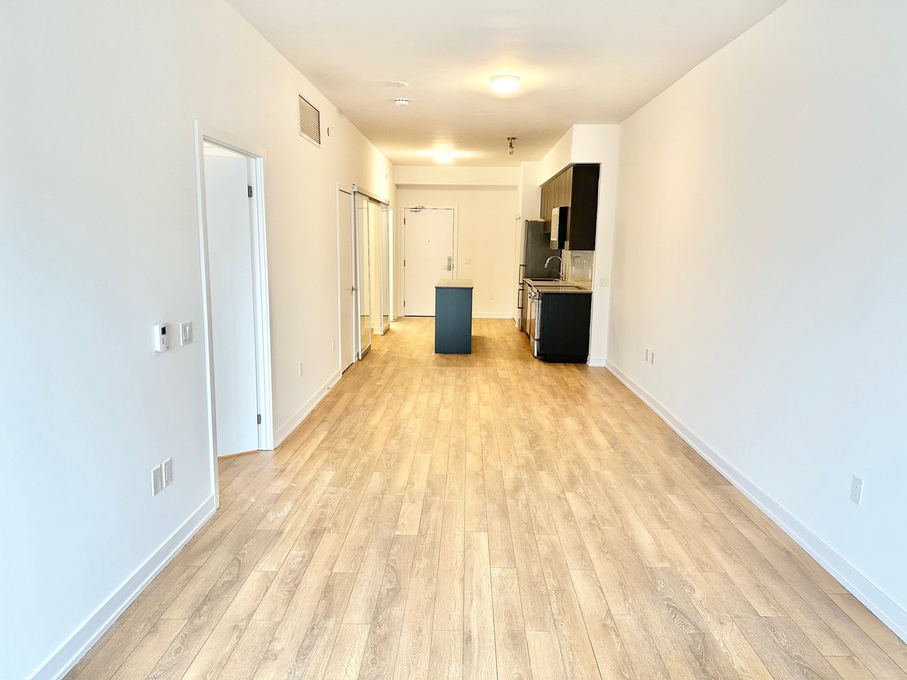  2433 Dufferin St Unit: 316