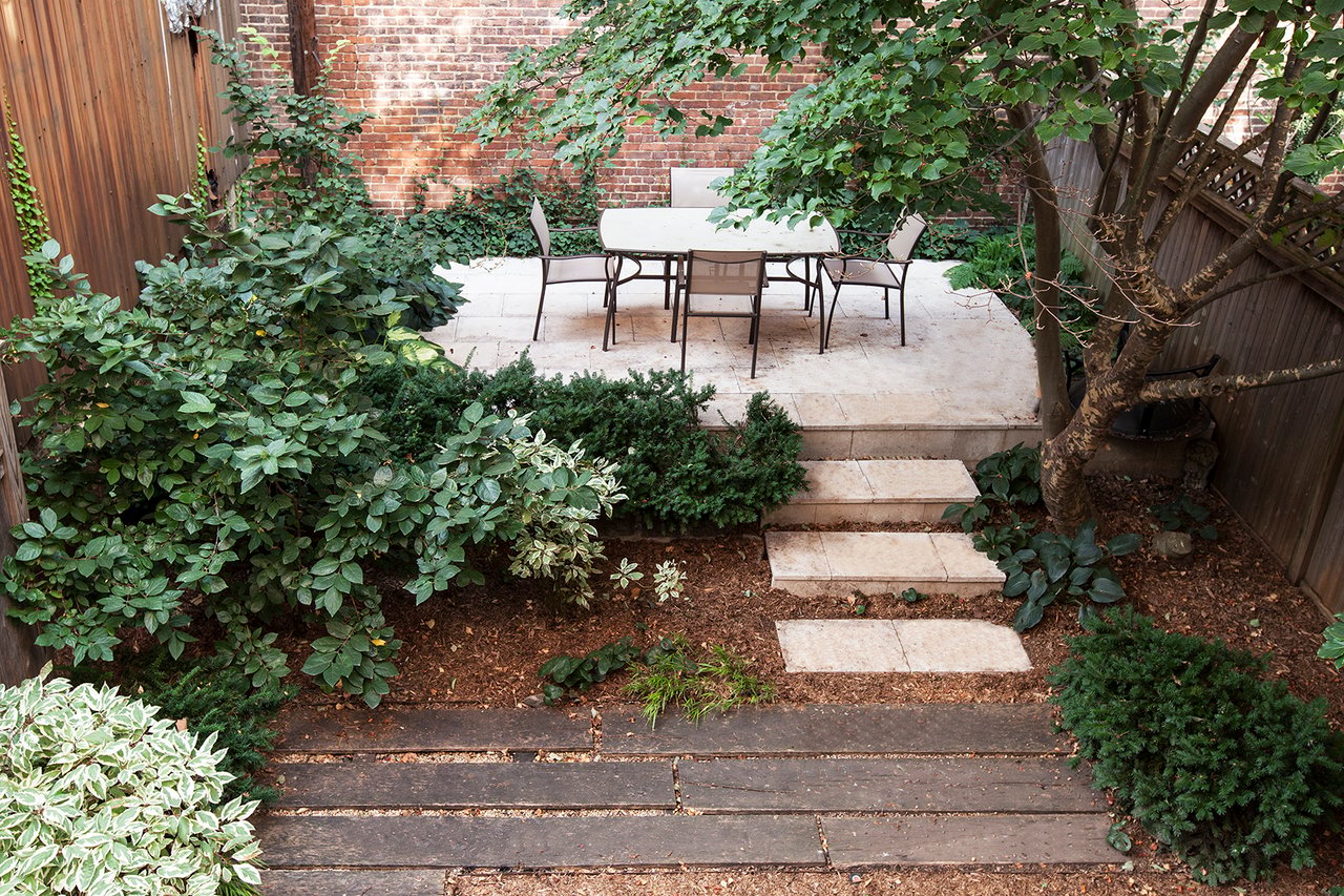 157 6th Avenue UPPER/TRIPLEX