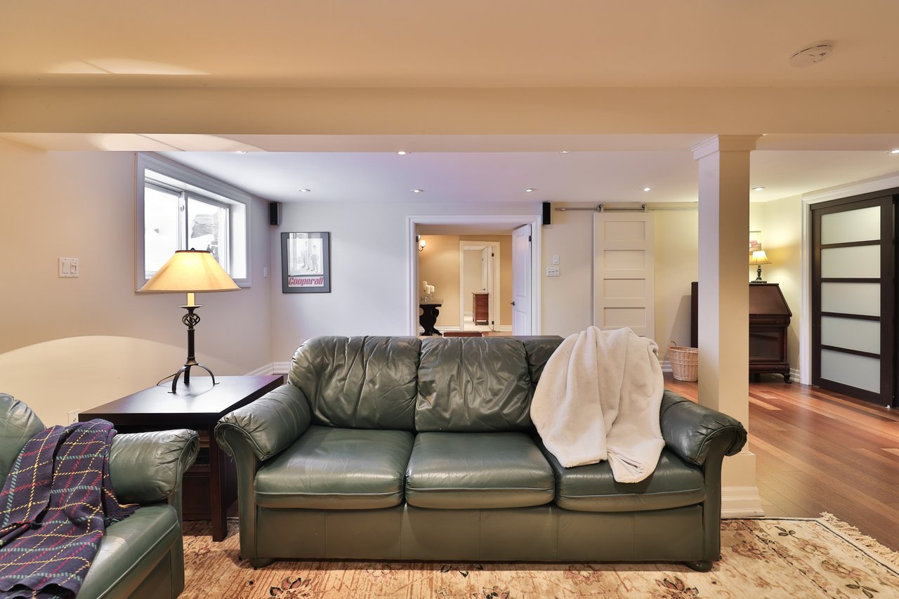 502 Bohemia Crescent, Oakville