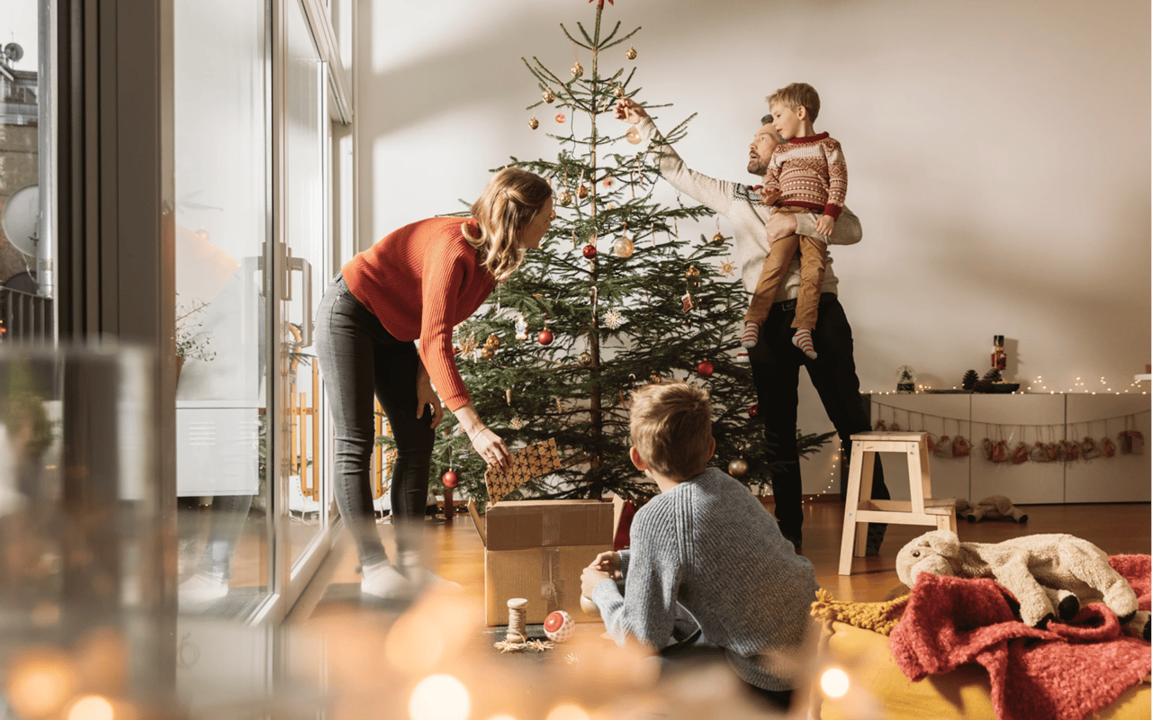 7 Simple Ways To Prep Your Home For Holiday Guests