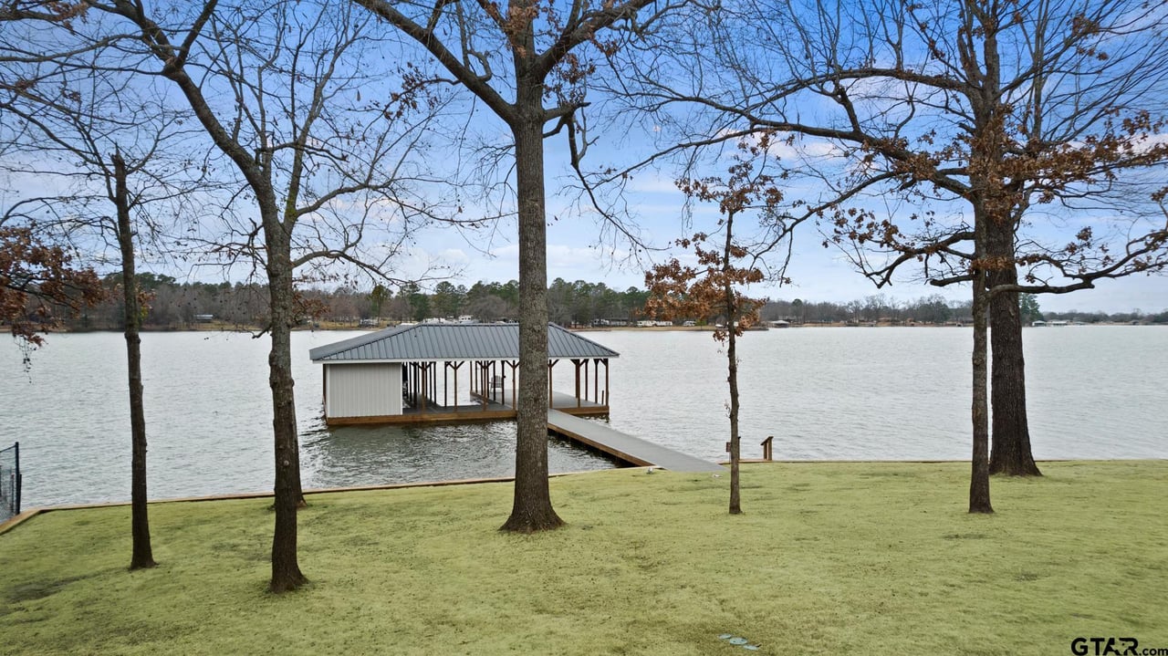 208 County Road 2129