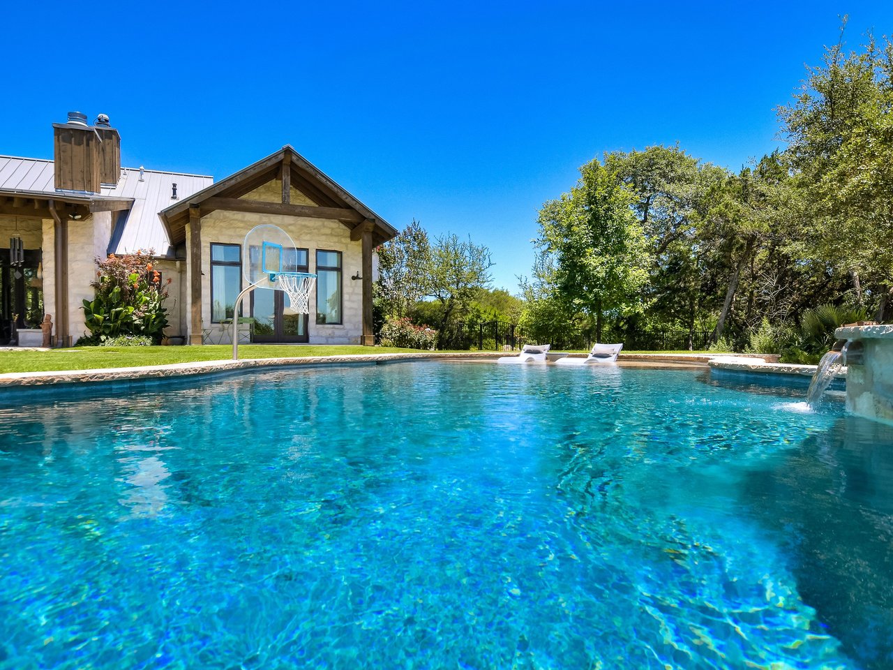 Angelwylde Hill Country Retreat