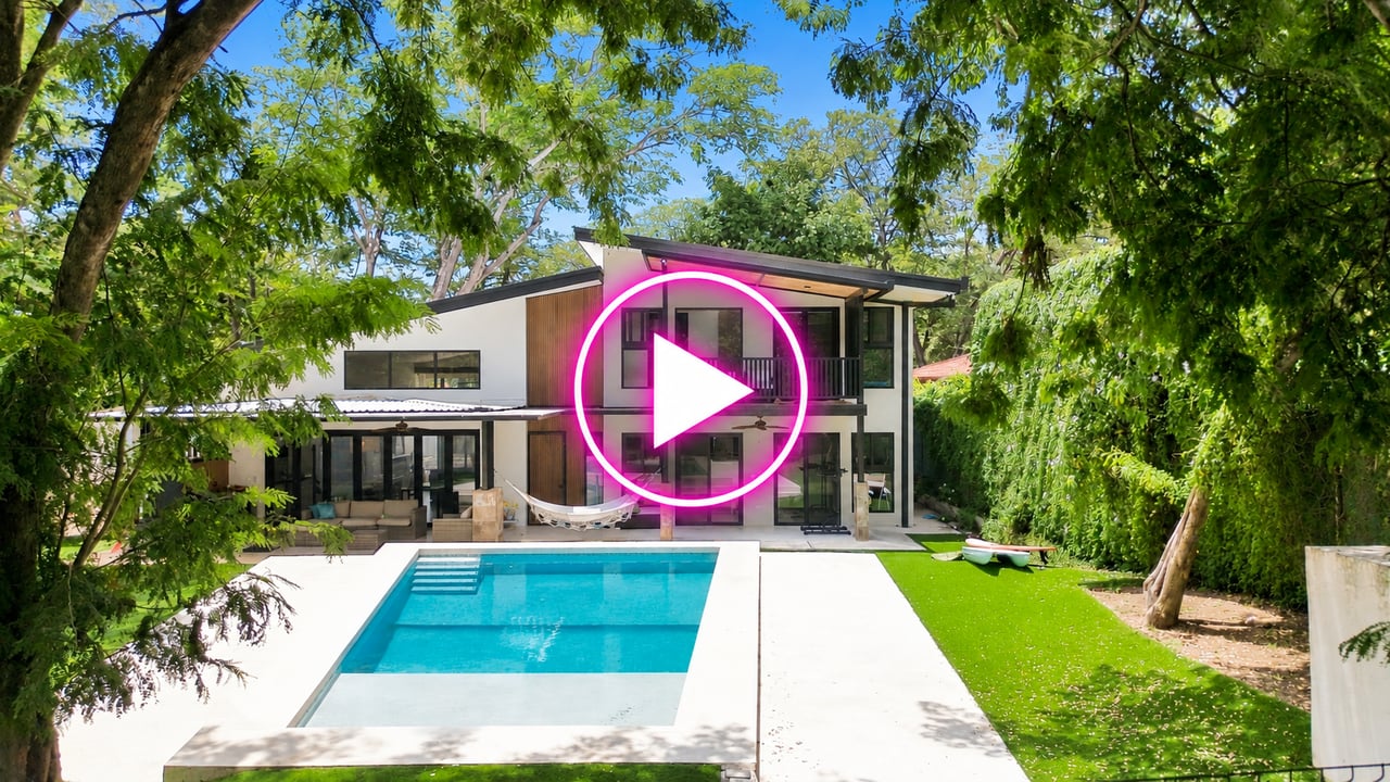 MODERN 3BED HOME - PLAYA GRANDE 